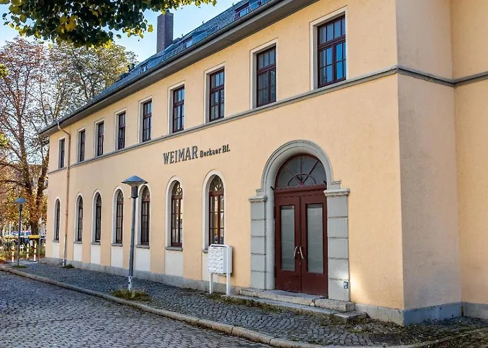 Konukevi Gutenacht Bahnhof Weimar (Thuringia)