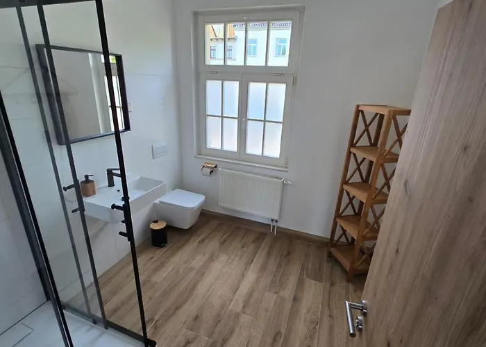 Gutenacht Bahnhof Konukevi