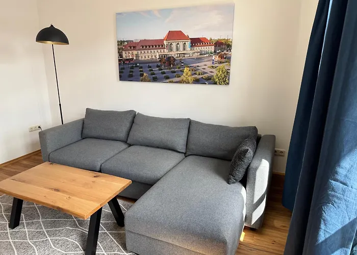 Gutenacht Bahnhof Weimar (Thuringia)